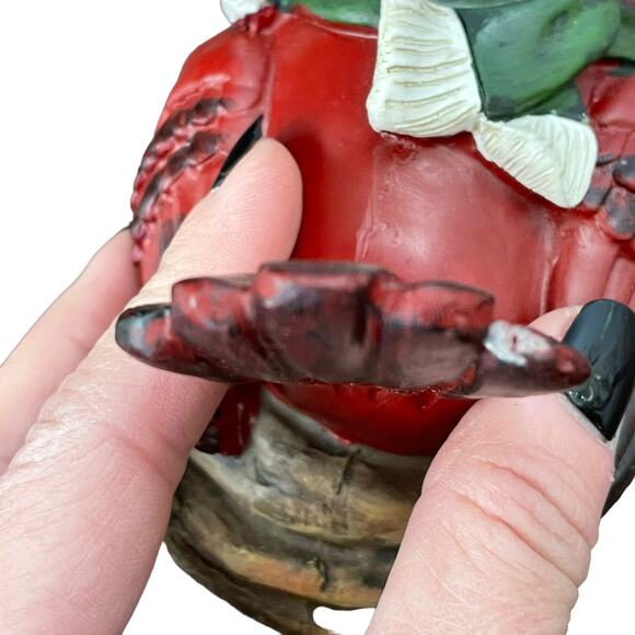 Cardinal Bird In Nest Figure Red Green Hat Scarf Winter Resin Decor CHIP READ - Picture 4 of 14